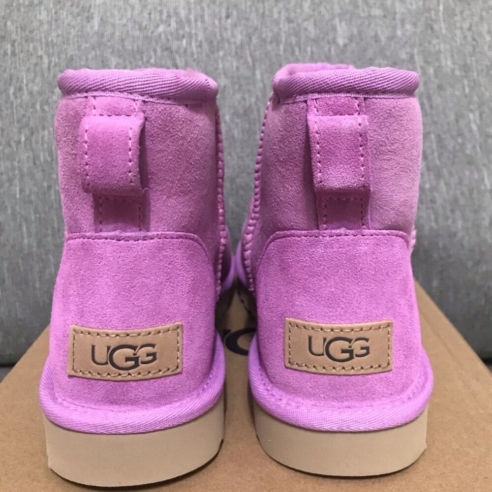 Ugg Classic Suede Mini Boot II Wildflower - Picture 2 of 6